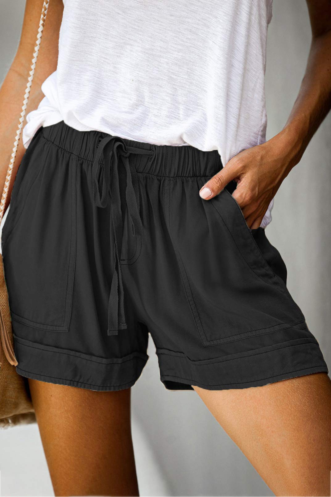 Drawstring Elastic Waist Pocketed Shorts Pants Black